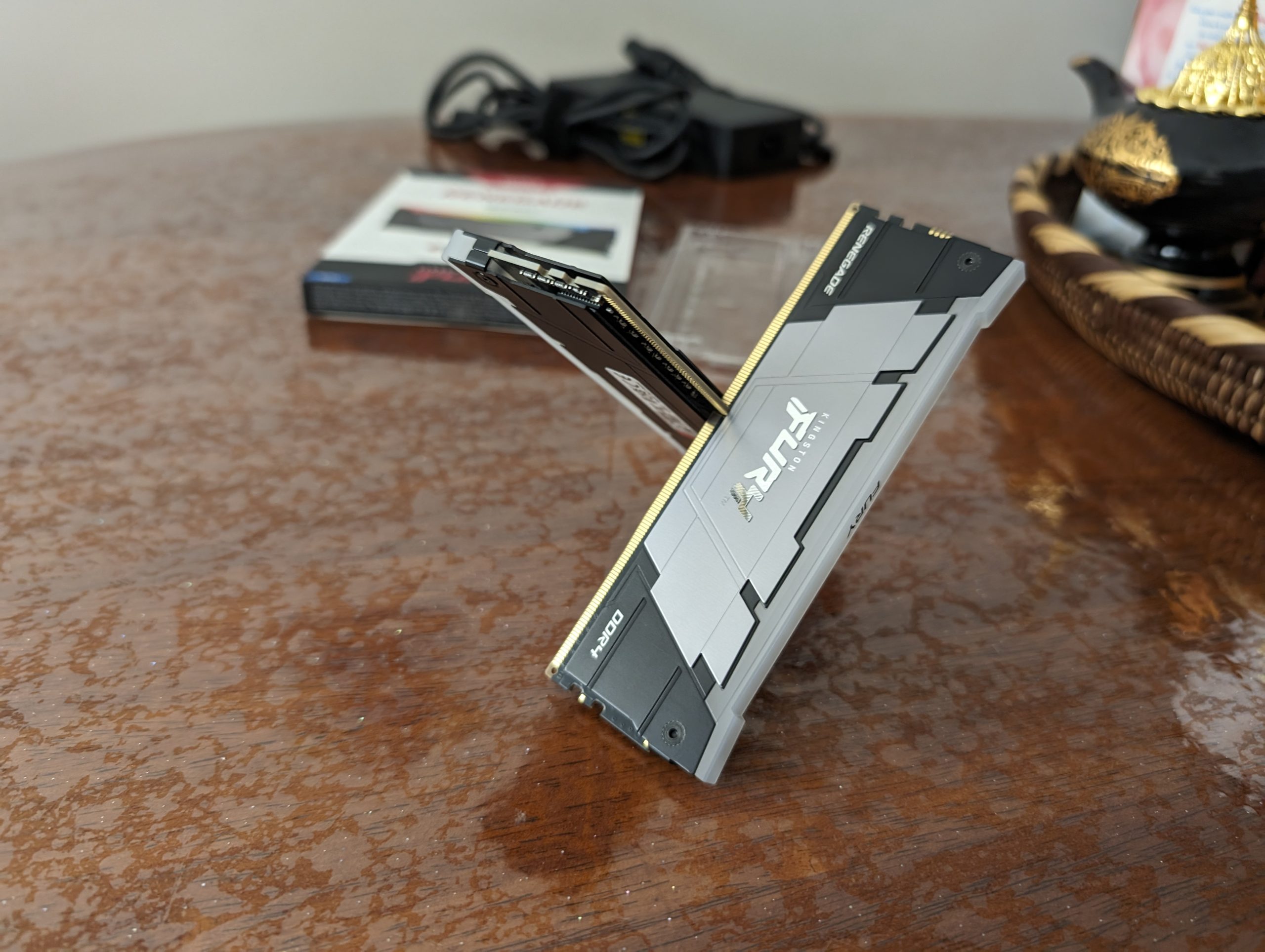 Kingston Fury Renegade DDR4 RGB Review - PowerUp!